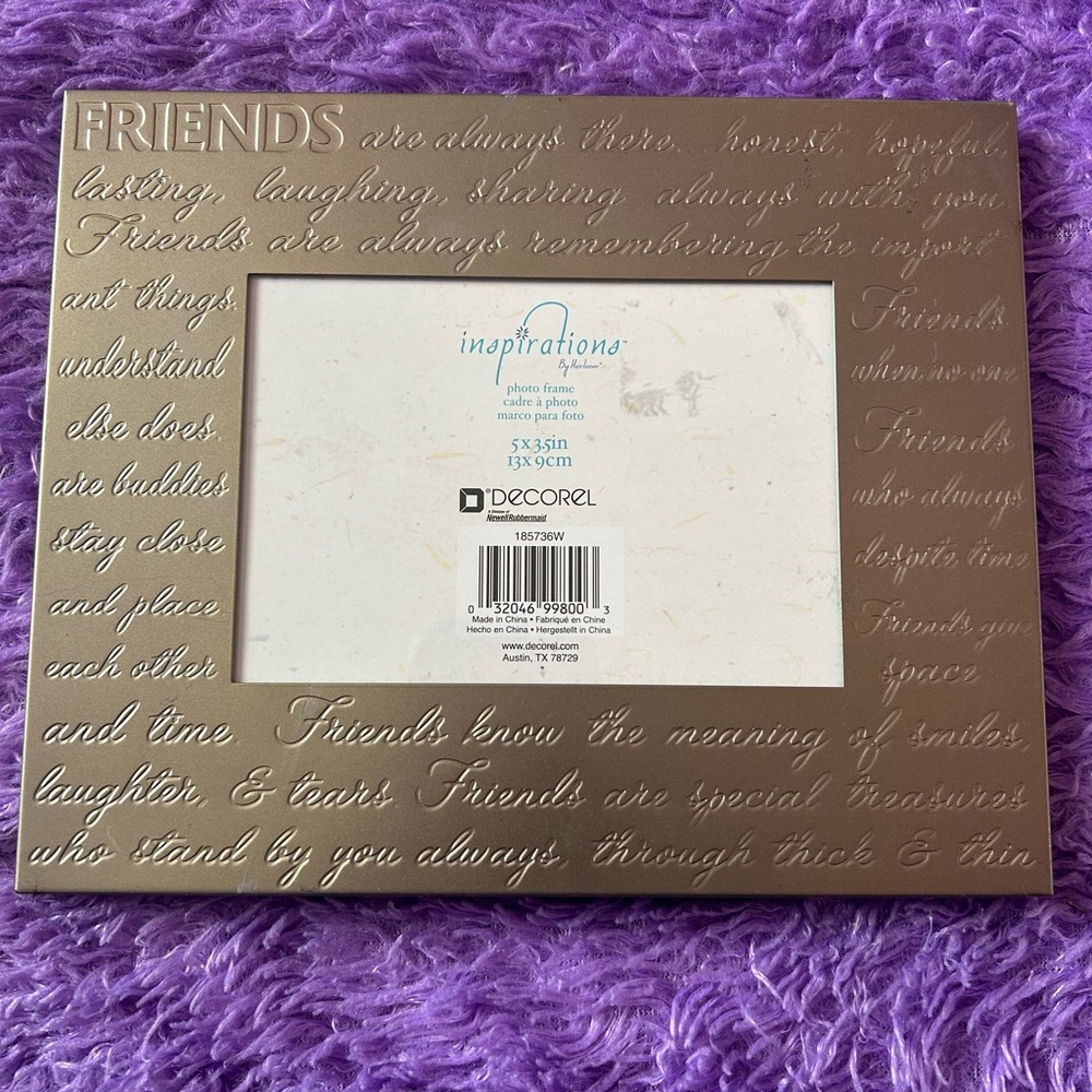 Pictures frame for family and friends